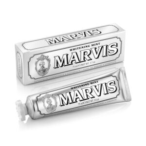 Marvis Pasta de dientes de menta blanqueadora, 3.8 onzas